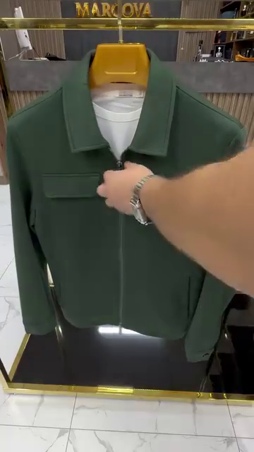 Men Lightweight Woven Jacket